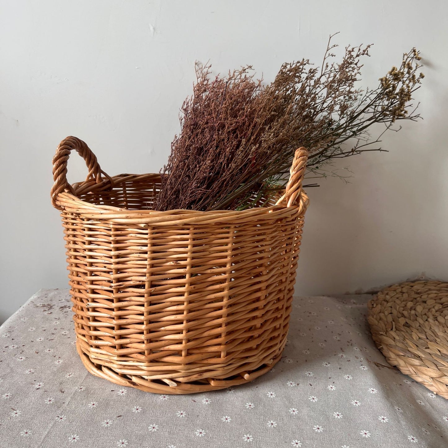 HANDWOVEN WICKER STORAGE BASKET